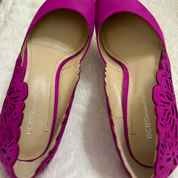 BCBGeneration magenta Heels - Picture 4 of 5